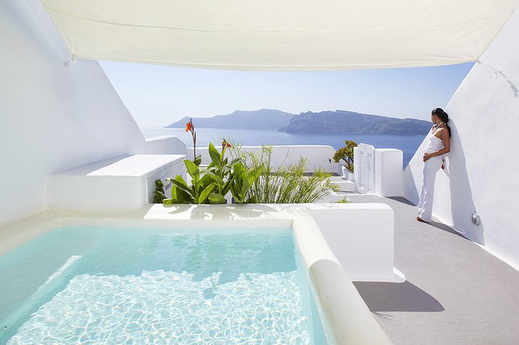 Kirini Suite terrace with pool