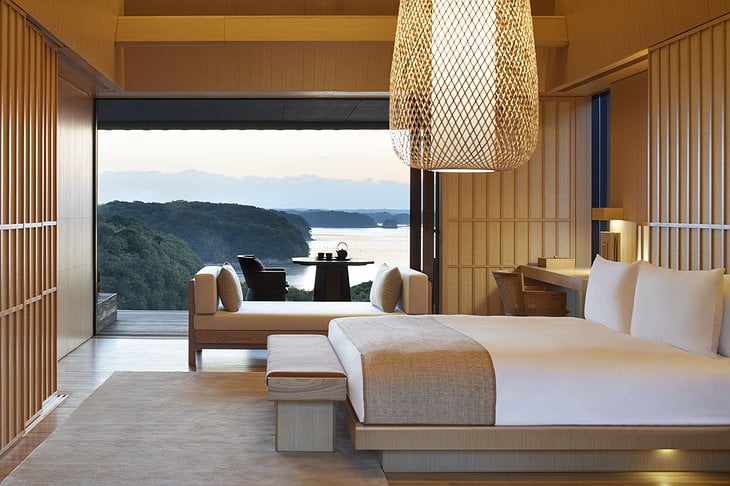 Amanemu Nagi suite bedroom with sea view